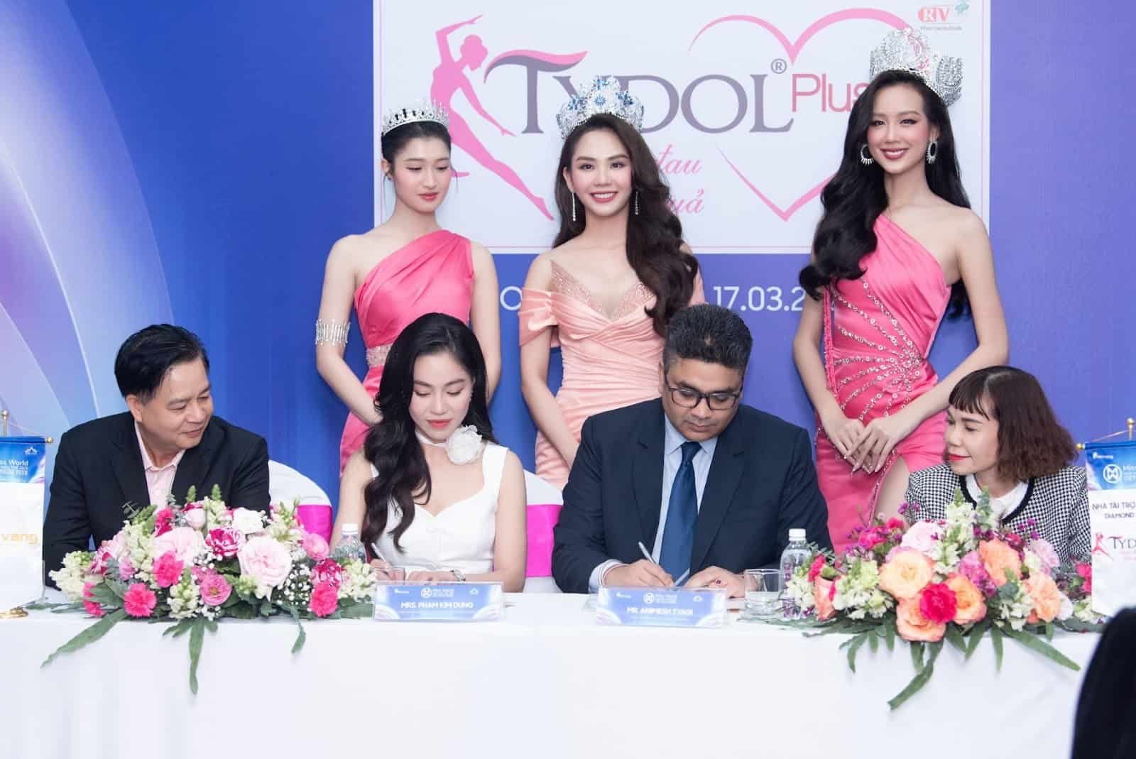 Lễ Ký Kết Nhà Tài Trợ Kim Cương Miss World Với Nhãn Hàng Tydol Plus